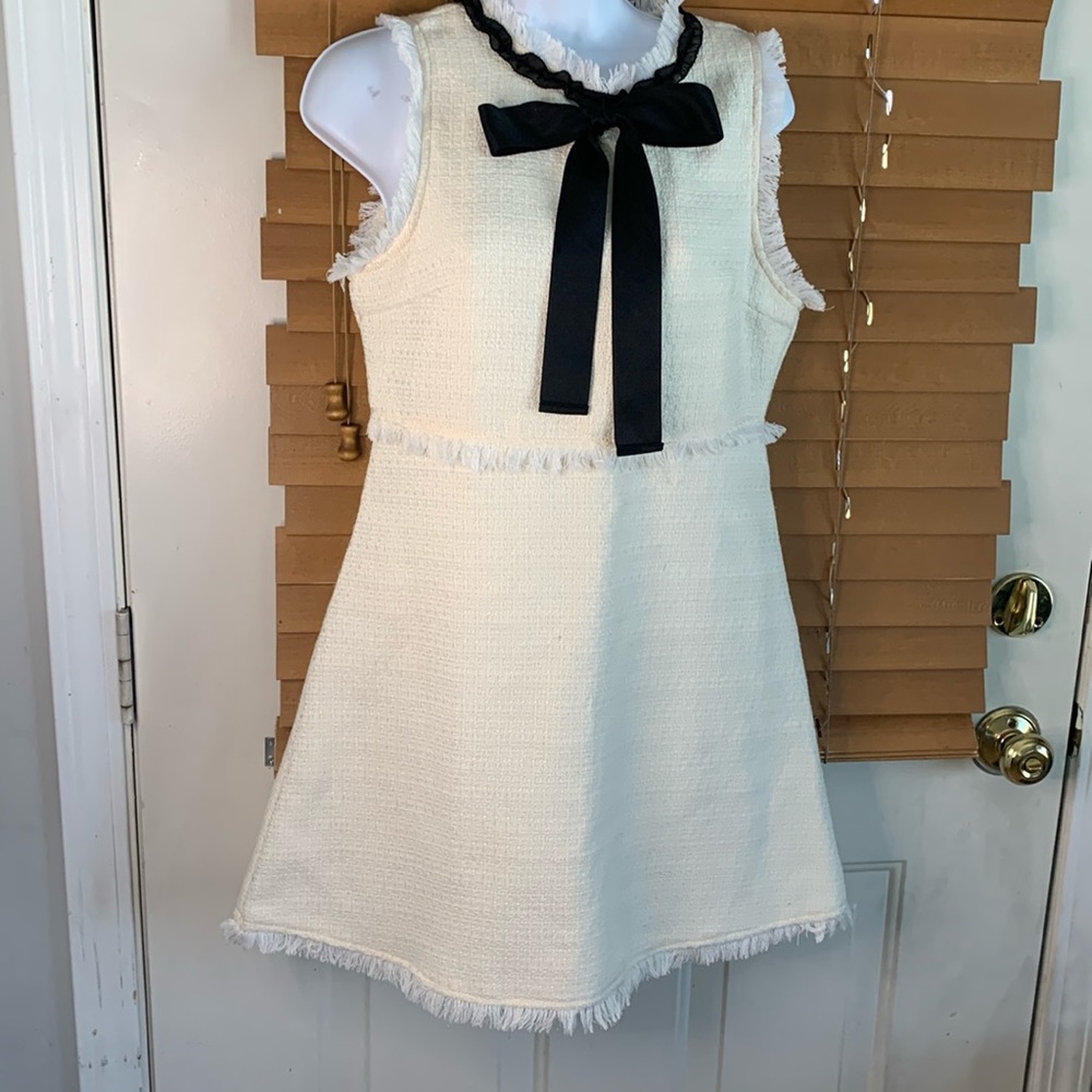 Ivory tweed frayed black satin ribbon trimmed dress size 6